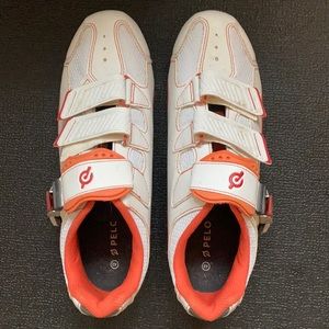 Peloton spin shoes, size 42